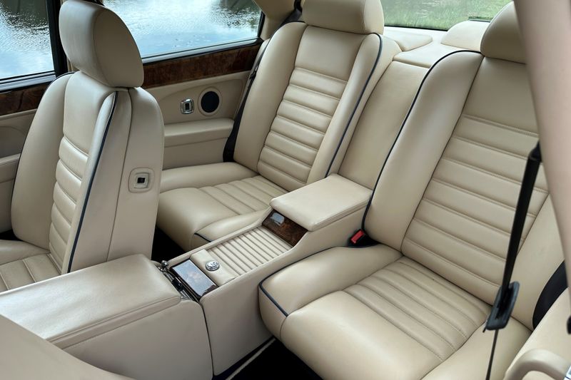 New Arrival-1996 Bentley Continental R Coupe by Mulliner/Park Ward