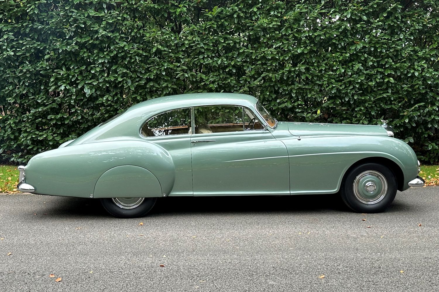 NEW ARRIVAL-1953 Bentley R Type Continental Fastback by H.J.Mulliner