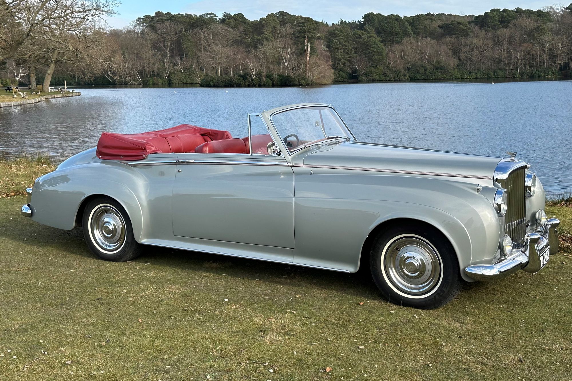 New Arrival-1959 Bentley S1 Drophead Coupe by H.J.Mulliner