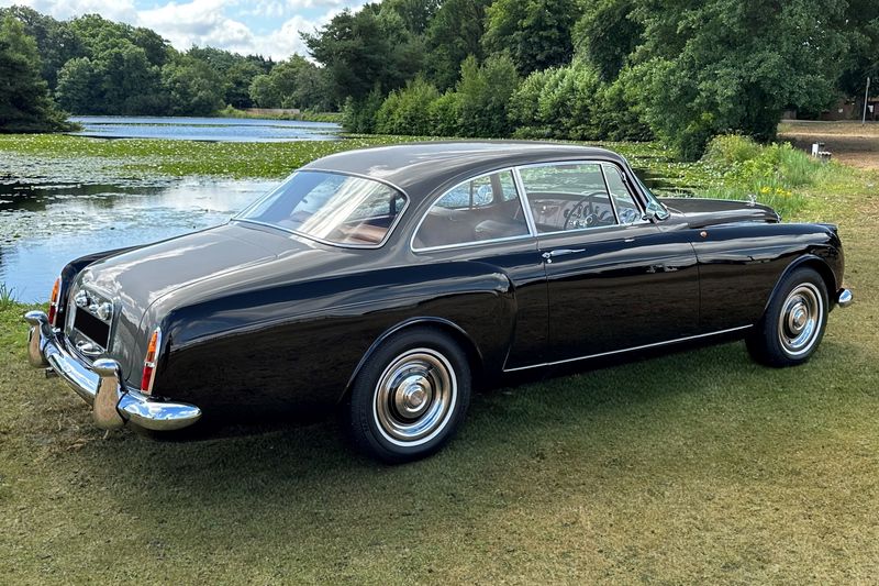 1961 Bentley S2 Continental by H.J.Mulliner