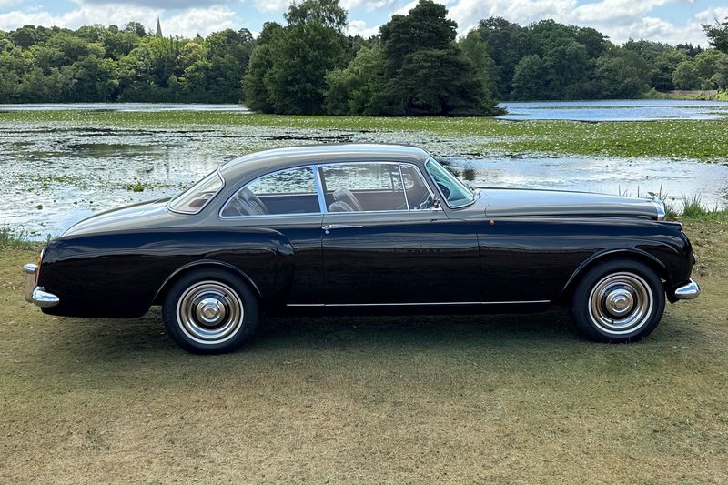 1961 Bentley S2 Continental by H.J.Mulliner