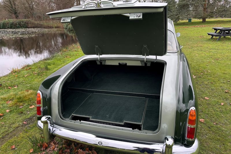 1961 Bentley S2 Continental by H.J.Mulliner (Left Hand Drive)