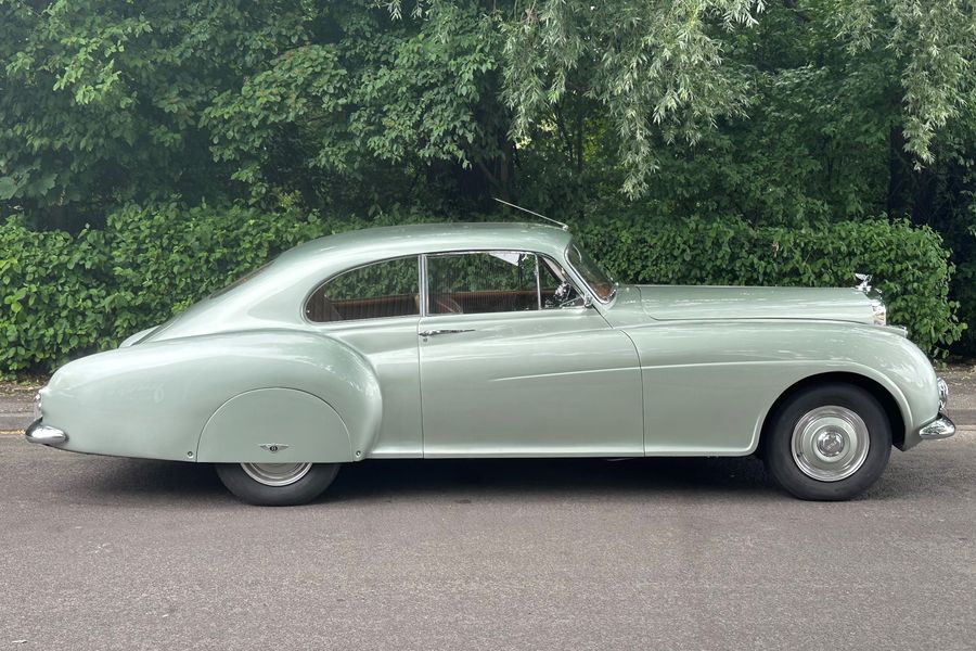 1953 Bentley R Type Continental
by H.J.Mulliner