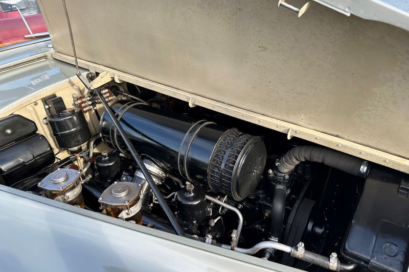 1959 Bentley S1 by H.J.Mulliner