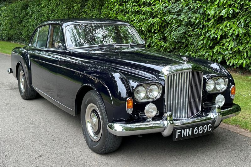 1965 Bentley S3 Continental by Mulliner/Park Ward