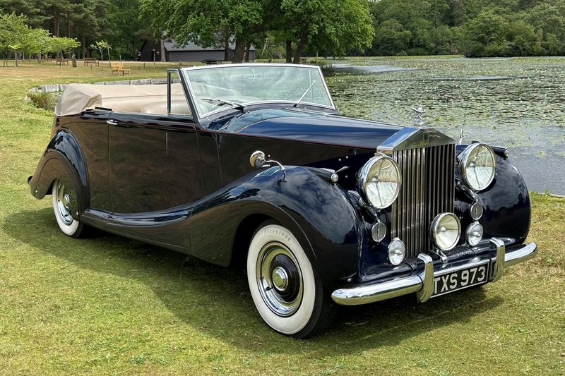 1950 Rolls-Royce Silver Wraith by Gurney Nutting