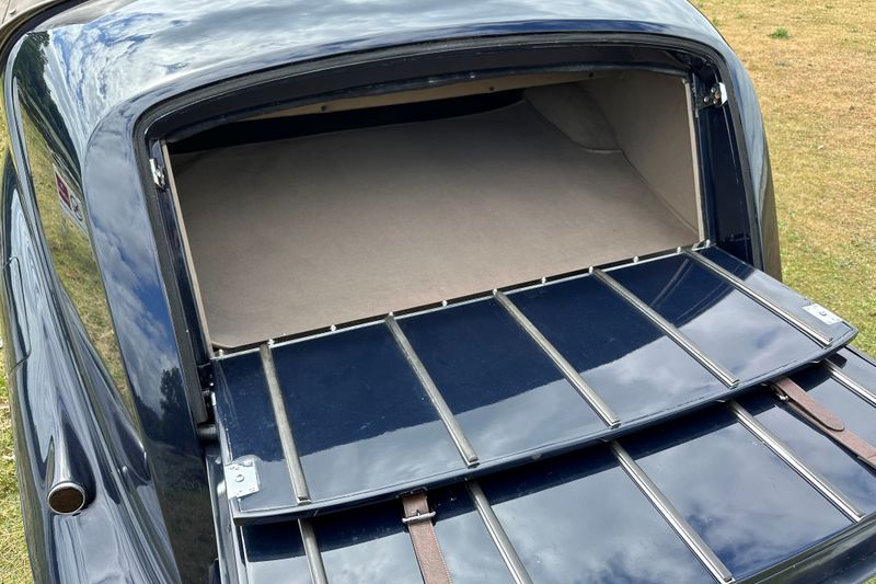 1950 Rolls-Royce Silver Wraith by Gurney Nutting