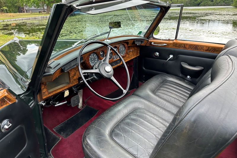 1963 Rolls-Royce Silver Cloud III by Mulliner/Park Ward (Left Hand Drive)