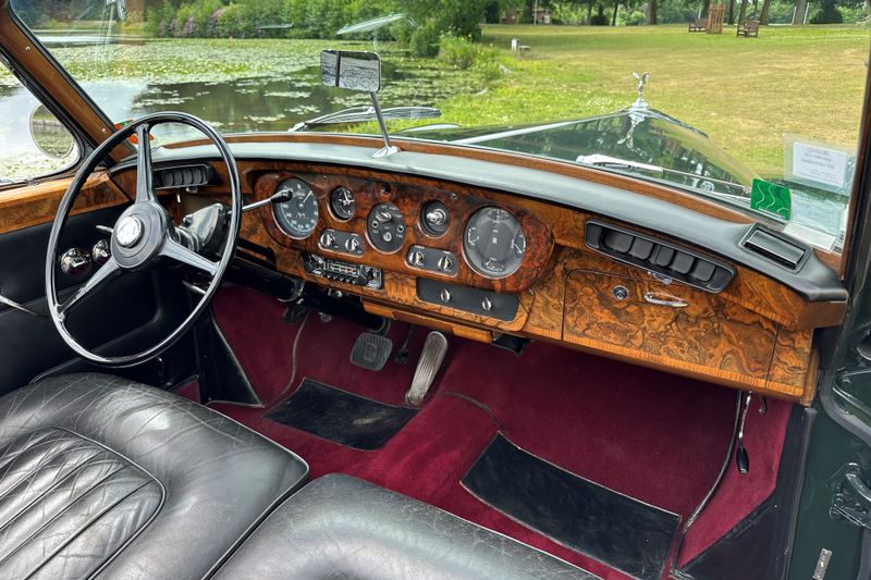 1963 Rolls-Royce Silver Cloud III by Mulliner/Park Ward (Left Hand Drive)