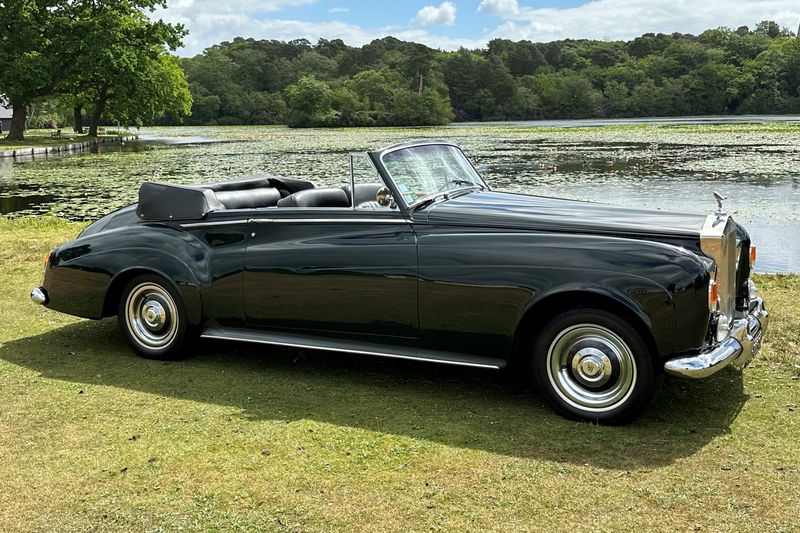 1963 Rolls-Royce Silver Cloud III by Mulliner/Park Ward (Left Hand Drive)