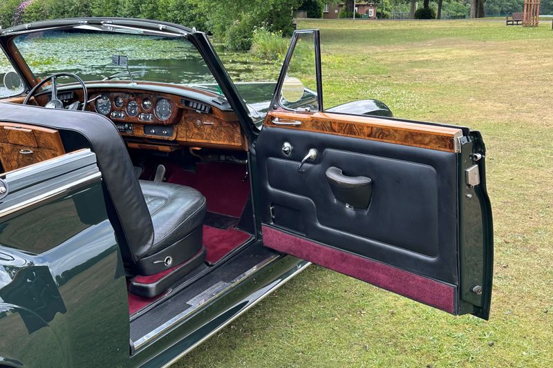 1963 Rolls-Royce Silver Cloud III by Mulliner/Park Ward (Left Hand Drive)
