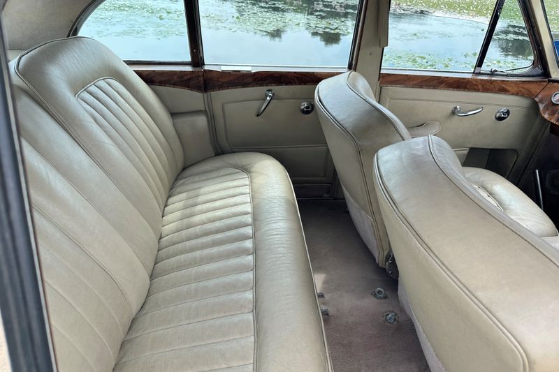 1964 Rolls-Royce Silver Cloud III by Mulliner/Park Ward