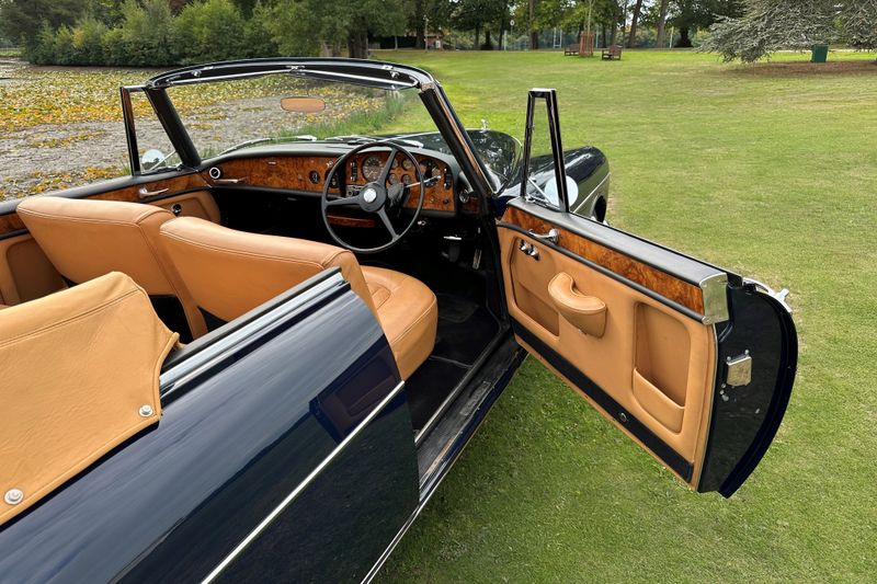 1965 Bentley S3 Continental by Mulliner/Park Ward