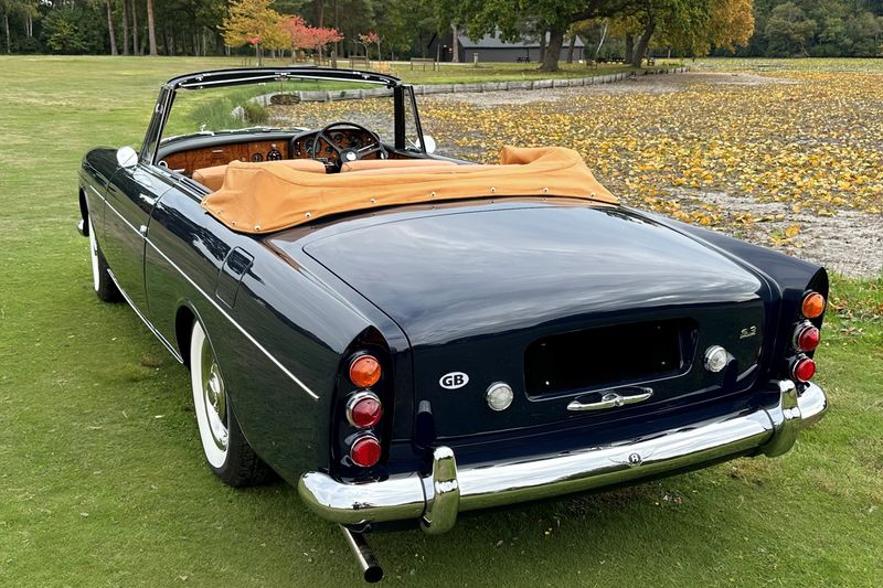 1965 Bentley S3 Continental by Mulliner/Park Ward