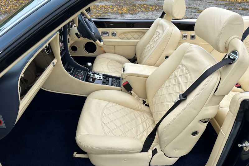 2003 Bentley Azure Mulliner Final Series Performance