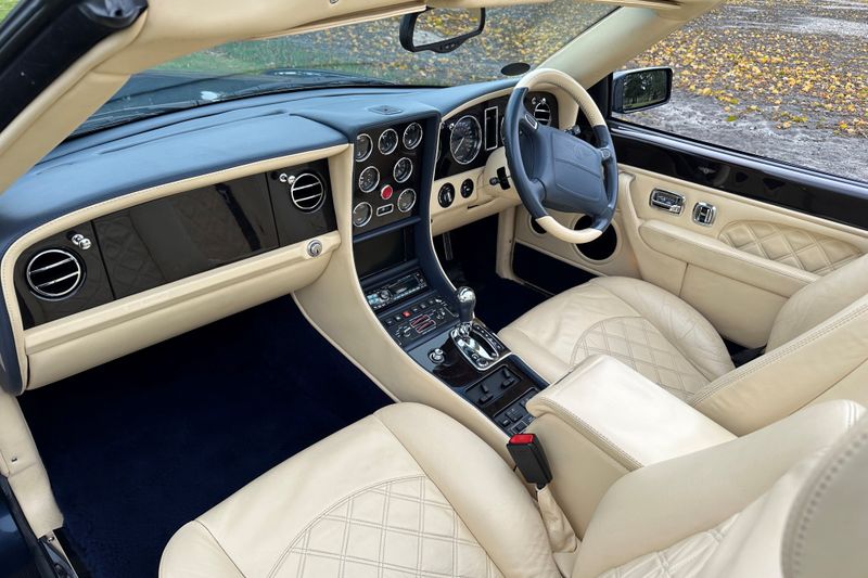 2003 Bentley Azure Mulliner Final Series Performance