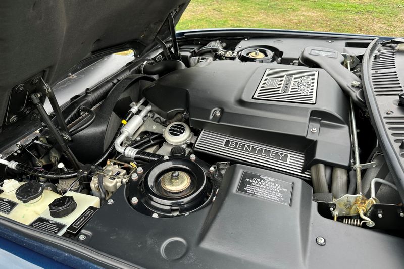 2003 Bentley Azure Mulliner Final Series Performance