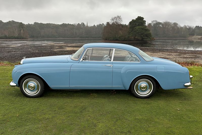 1961 Bentley S2 Continental by H.J.Mulliner