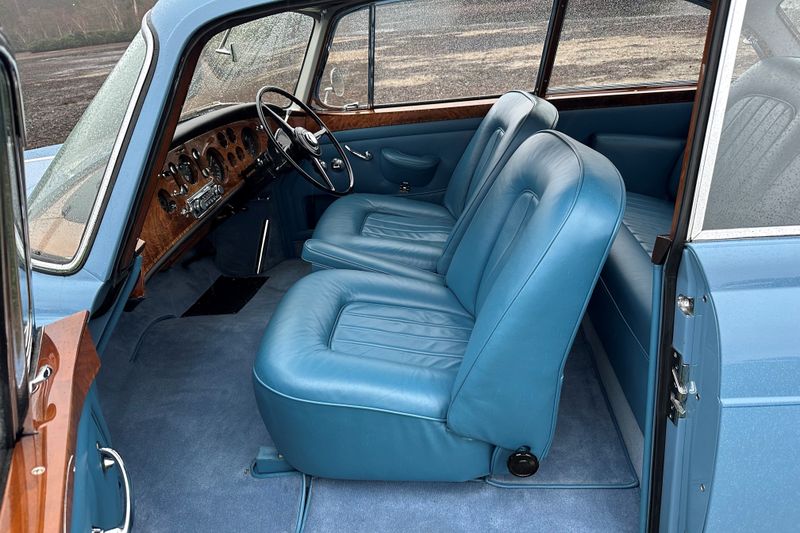 1961 Bentley S2 Continental by H.J.Mulliner