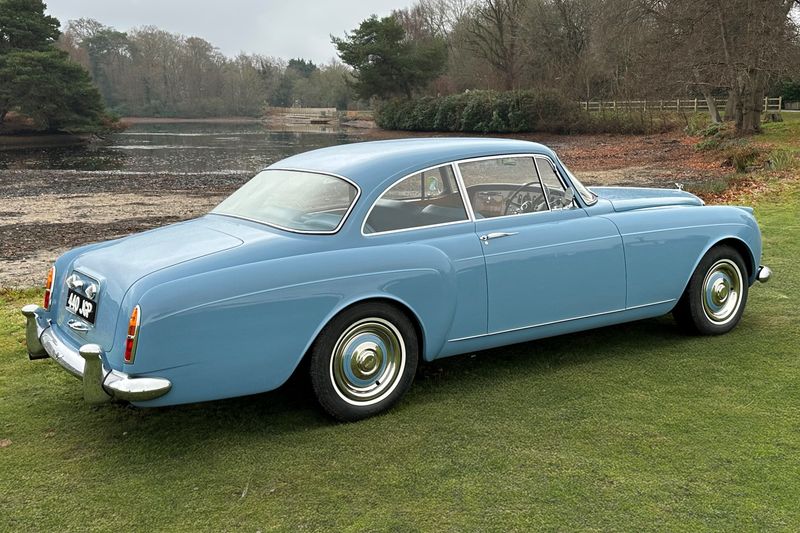 1961 Bentley S2 Continental by H.J.Mulliner