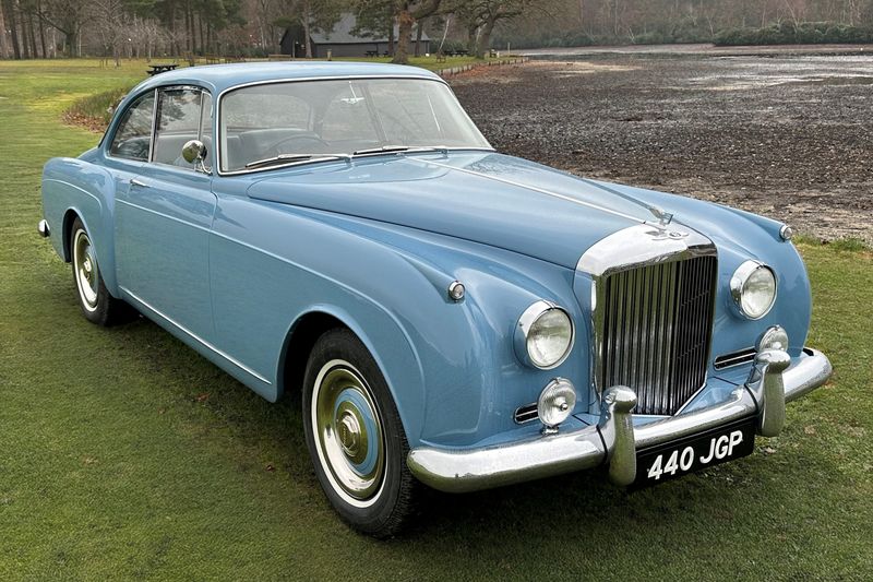 1961 Bentley S2 Continental by H.J.Mulliner