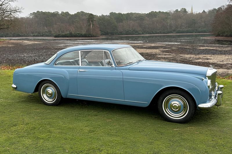 1961 Bentley S2 Continental by H.J.Mulliner