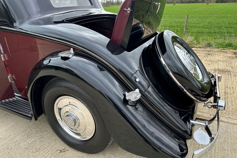 1936 Rolls-Royce Phantom III by Barker