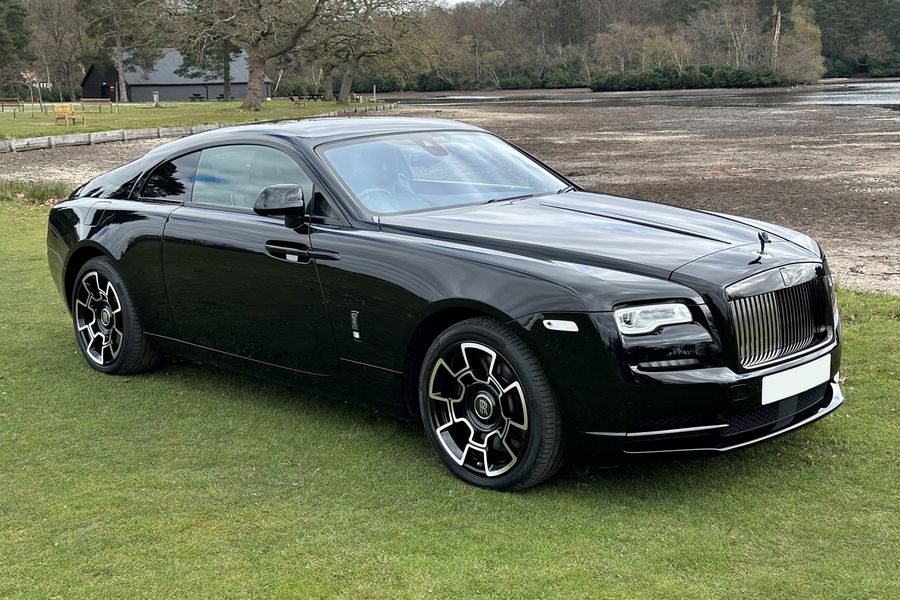 2017 Rolls-Royce Wraith (Black Badge)
