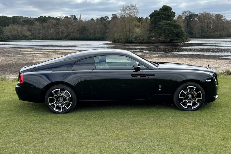 2017 Rolls-Royce Wraith (Black Badge)