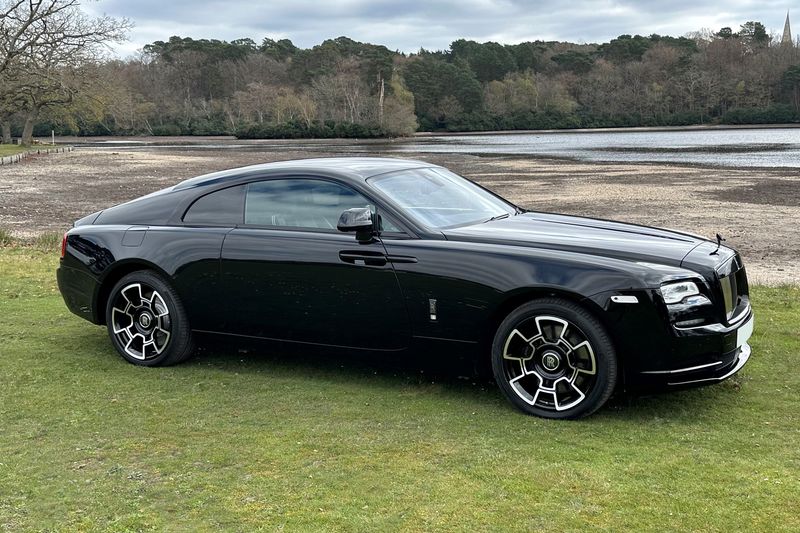 2017 Rolls-Royce Wraith (Black Badge)