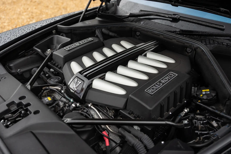 2017 Rolls-Royce Wraith (Black Badge)