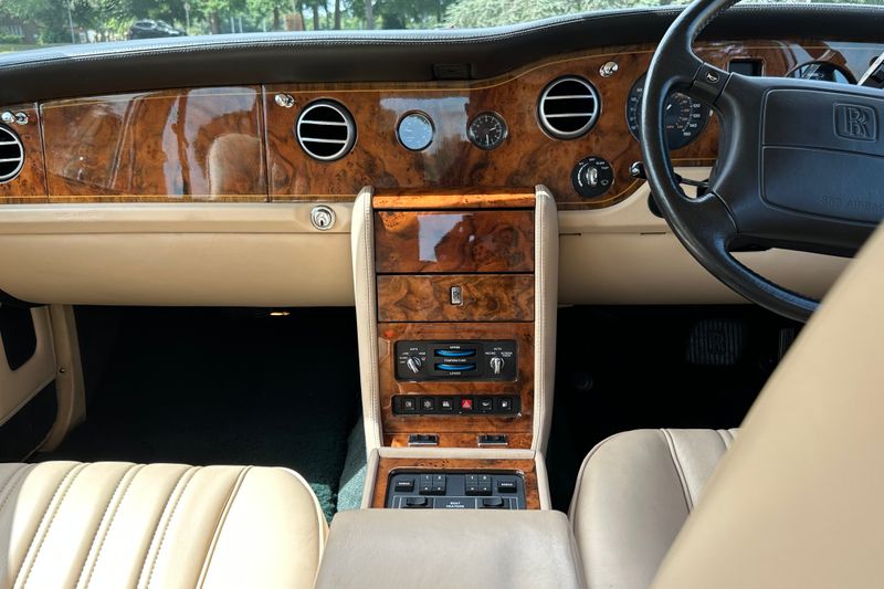 1997 Rolls-Royce Silver Dawn