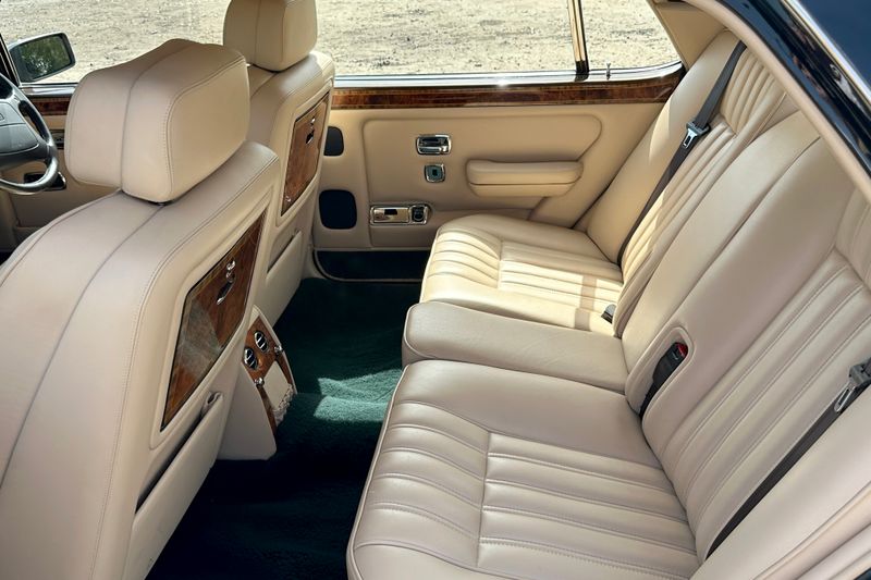 1997 Rolls-Royce Silver Dawn