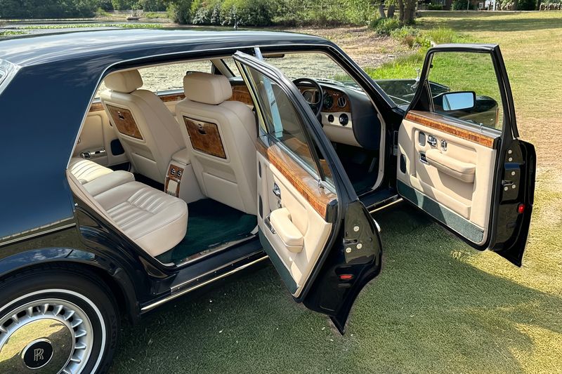 1997 Rolls-Royce Silver Dawn
