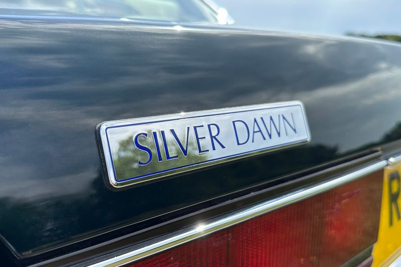 1997 Rolls-Royce Silver Dawn