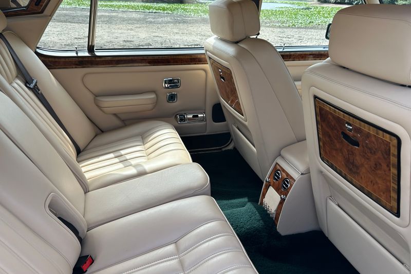 1997 Rolls-Royce Silver Dawn