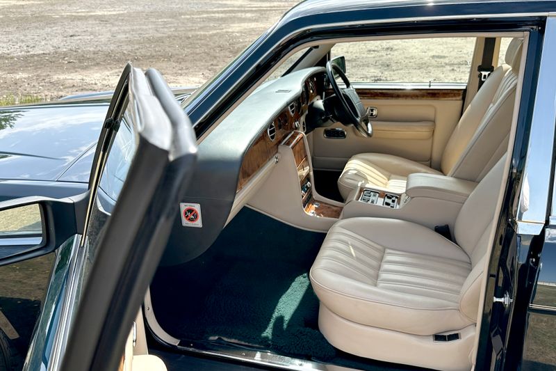 1997 Rolls-Royce Silver Dawn
