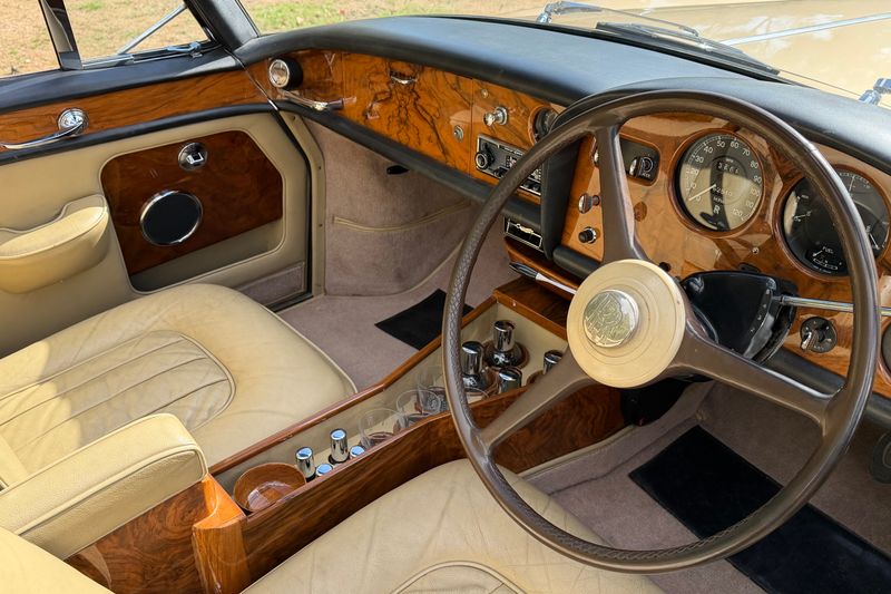 1965 Rolls-Royce Silver Cloud III by Mulliner/Park Ward