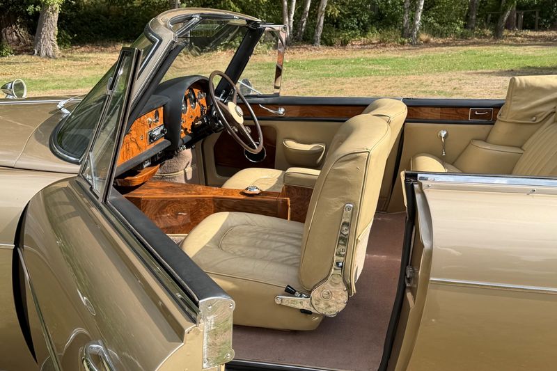 1965 Rolls-Royce Silver Cloud III by Mulliner/Park Ward