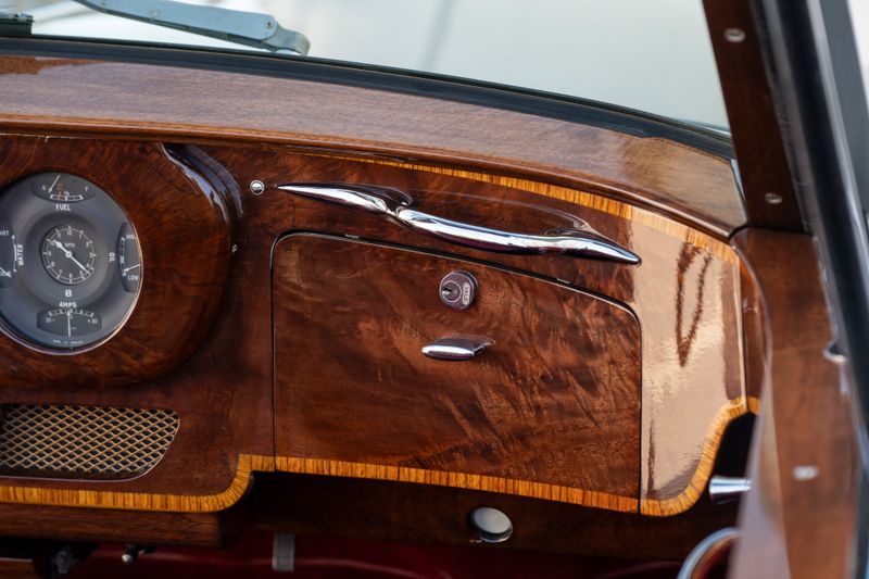 1958 Bentley S1 by H.J.Mulliner (Left Hand Drive)