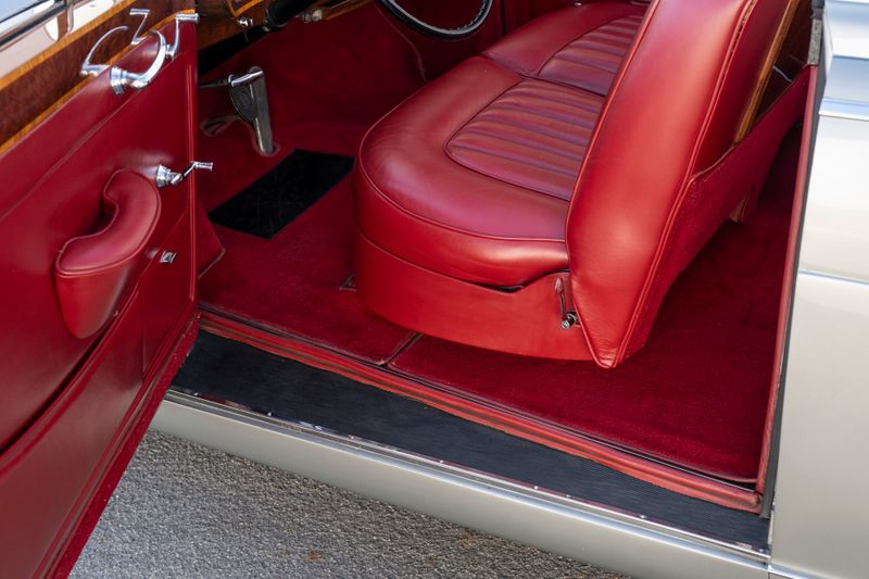 1958 Bentley S1 by H.J.Mulliner (Left Hand Drive)