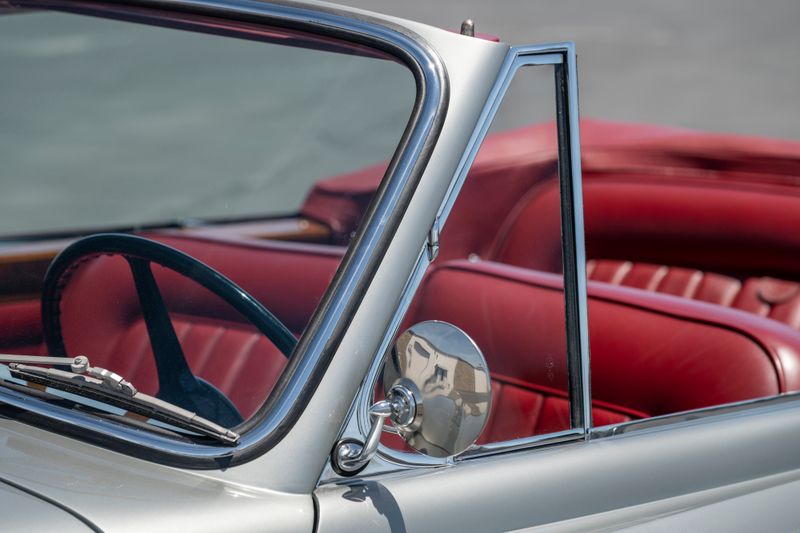 1958 Bentley S1 by H.J.Mulliner (Left Hand Drive)