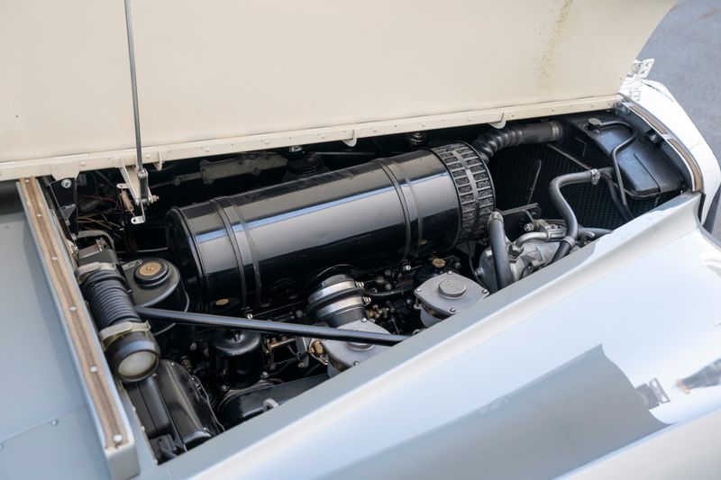 1958 Bentley S1 by H.J.Mulliner (Left Hand Drive)