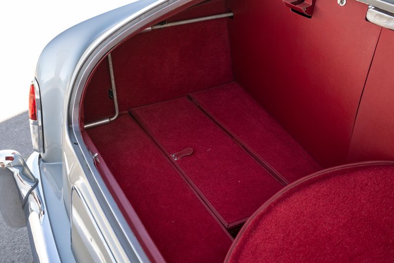 1958 Bentley S1 by H.J.Mulliner (Left Hand Drive)