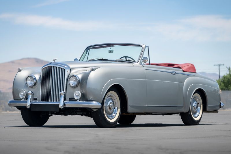 1958 Bentley S1 by H.J.Mulliner (Left Hand Drive)