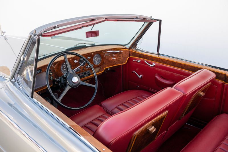 1958 Bentley S1 by H.J.Mulliner (Left Hand Drive)