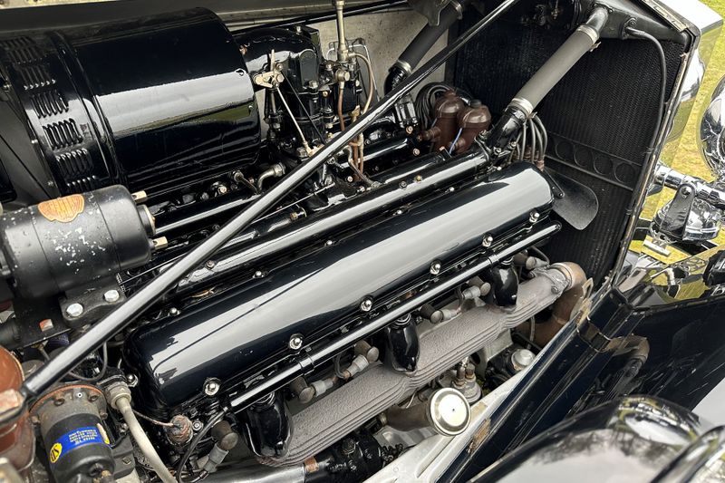 1936 Rolls-Royce Phantom III by Freestone & Webb